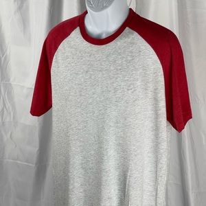 OLD NAVY, MEN’S XL GRAY AND RED CREW NECK TEE